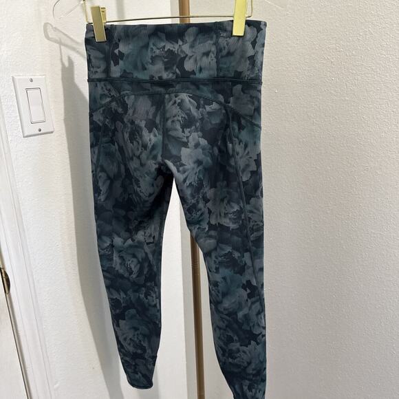 Athleta Rainier Leggings Pants Spliced Floral High Rise Green Blue Small Tight - Picture 3 of 6